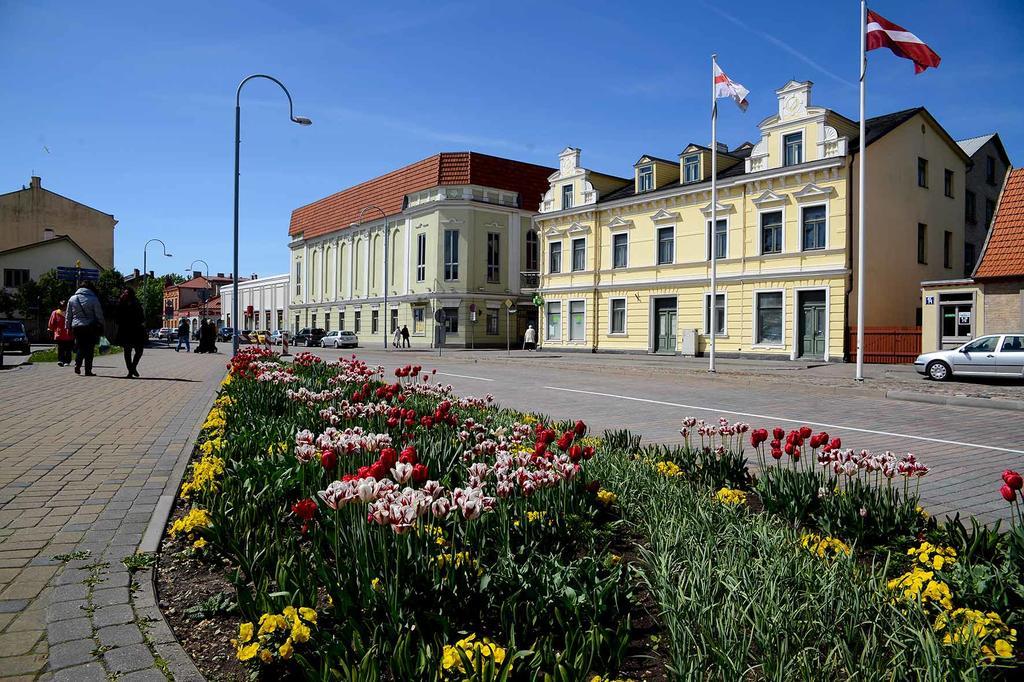 Brivdienu Maja Saulite Ventspils Buitenkant foto
